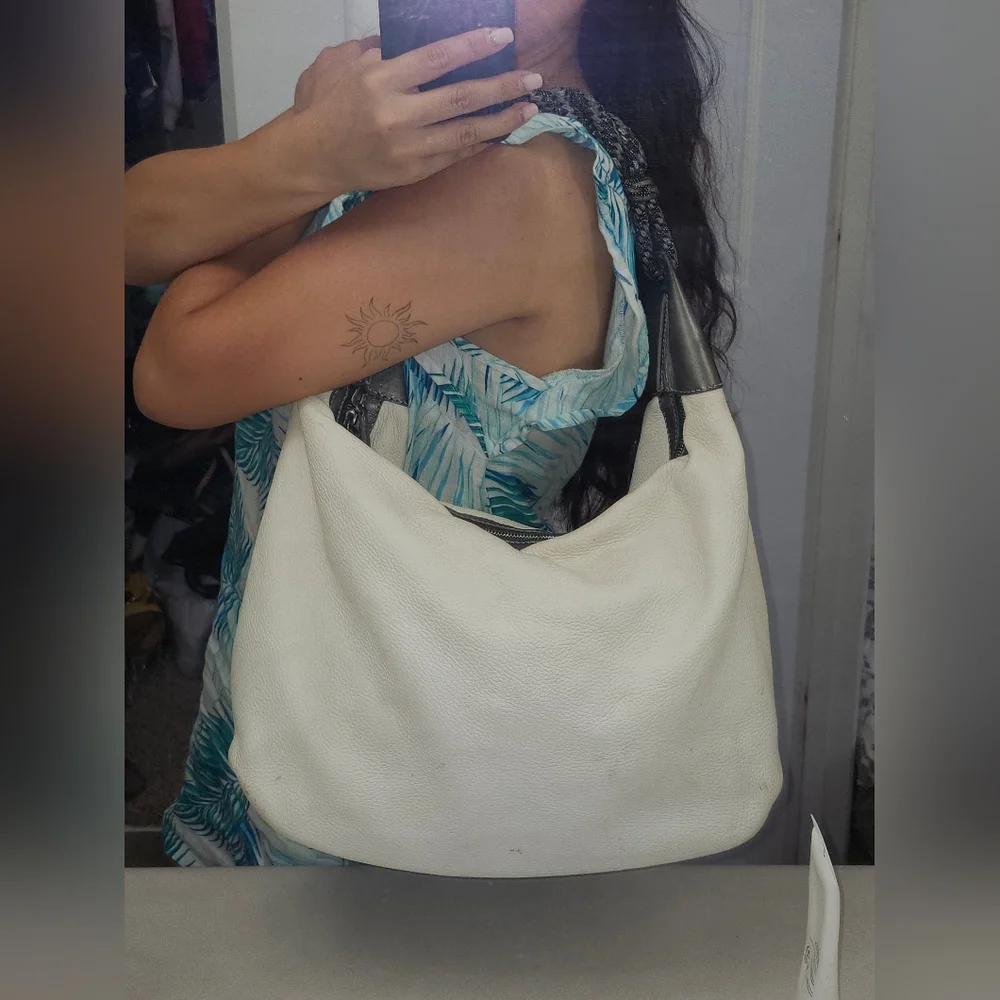 Oscar de la Renta Off White Leather Zipped Hobo